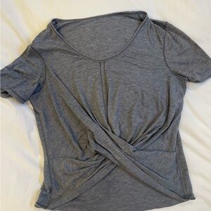 Twist front cropped crew